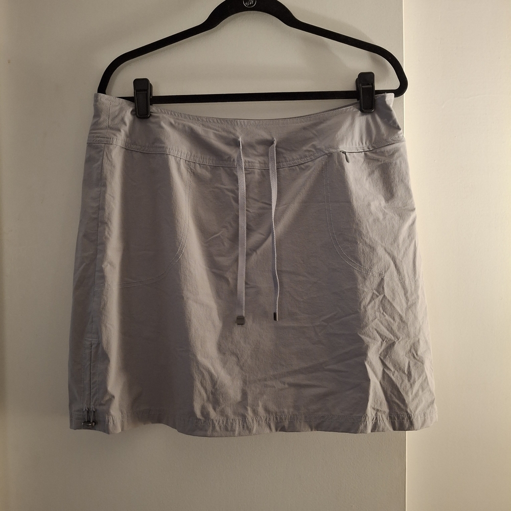 Te Verde Women's Gray Casual Skort